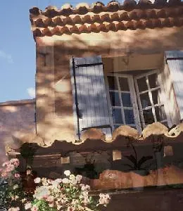 Logis Restaurant Des Pins *** Bédoin